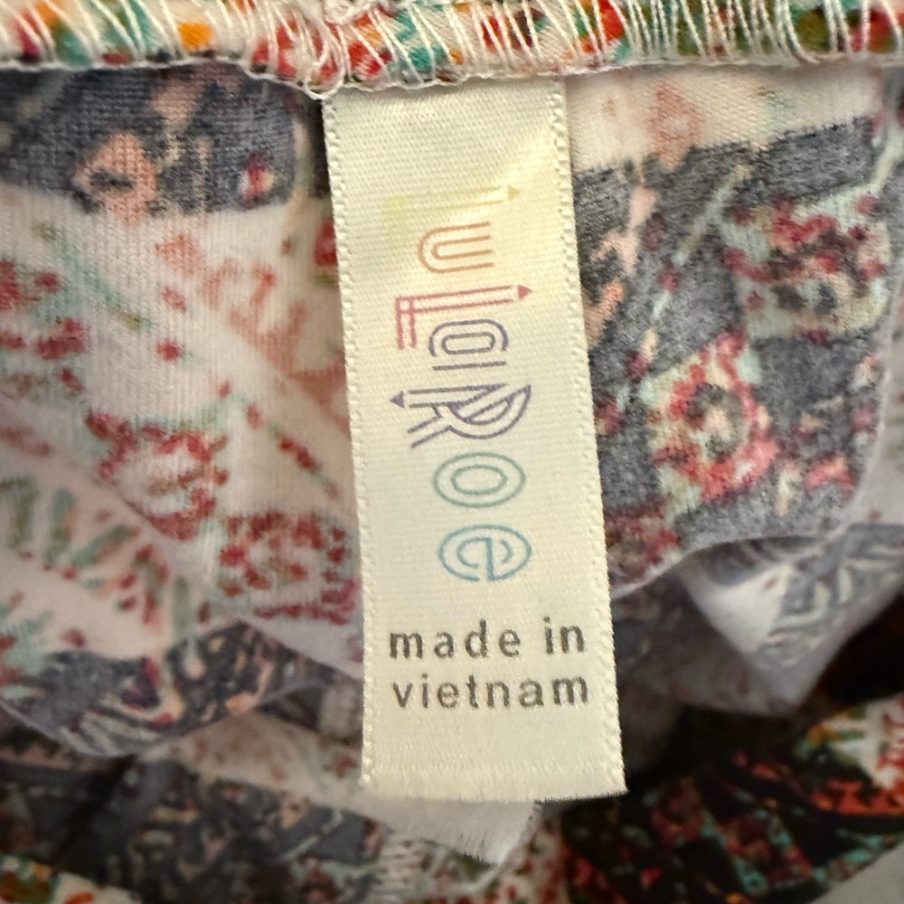 LulaRoe leggings different colors
